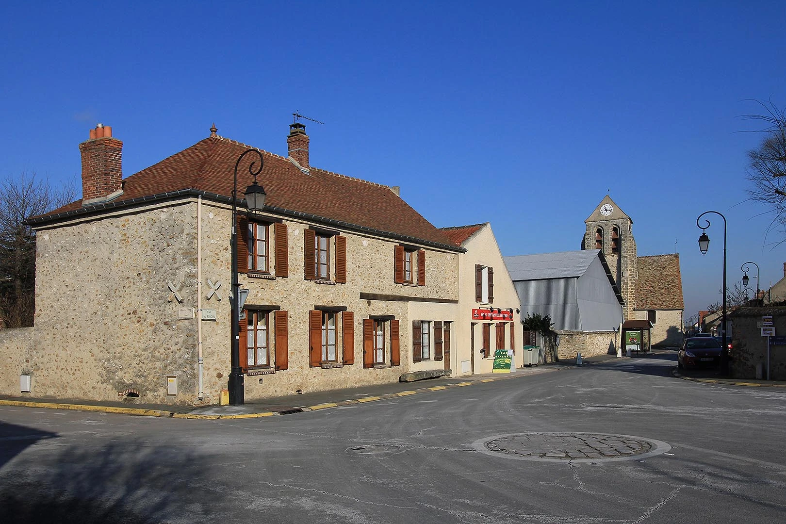 Blog 33 Taxi Cheptainville Découvrez ses environs : Guide de voyage